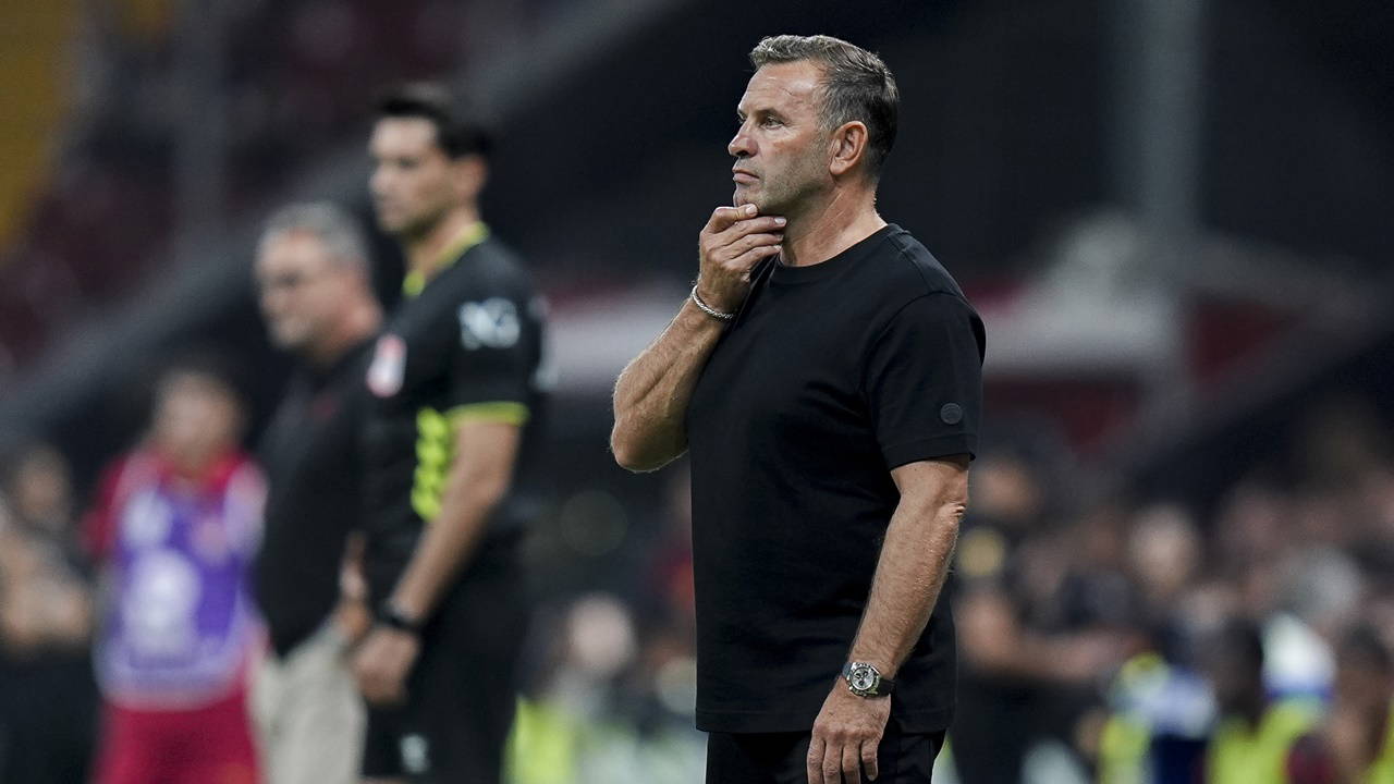 Galatasaray, Yeni Sezona Ev Sahipliğinde Başlangıç Yapıyor: Okan Buruk İlk 11'i Belirledi