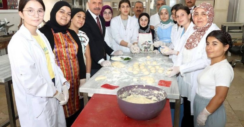 Sivas'ta el sanatları atölyeleri açıldı – Son Dakika Haberleri