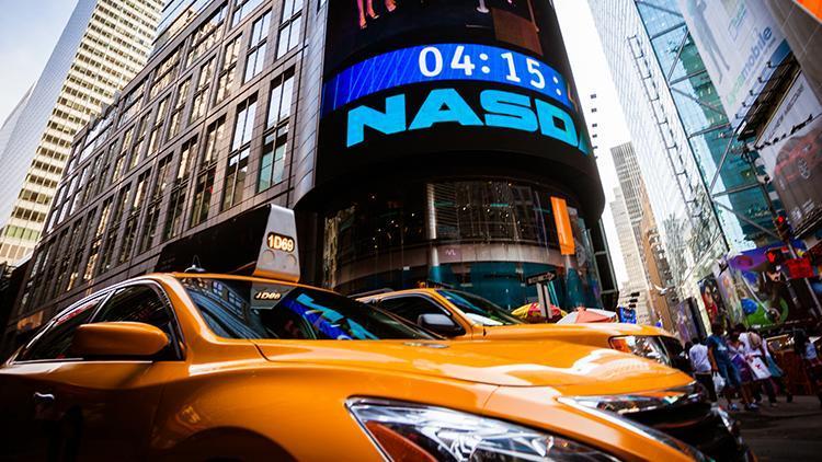 Nasdaq endeksi Tesla liderliğindeki tüm zamanların rekorunu kırdı