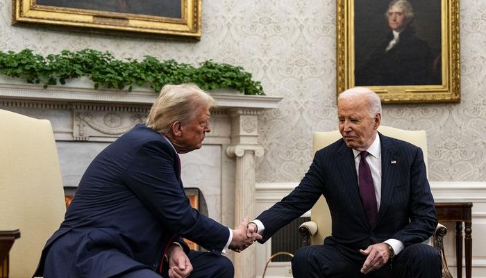 Trump 4 yıl sonra Beyaz Saray’a geri döndü! Biden’la görüştü, o mesaj verildi