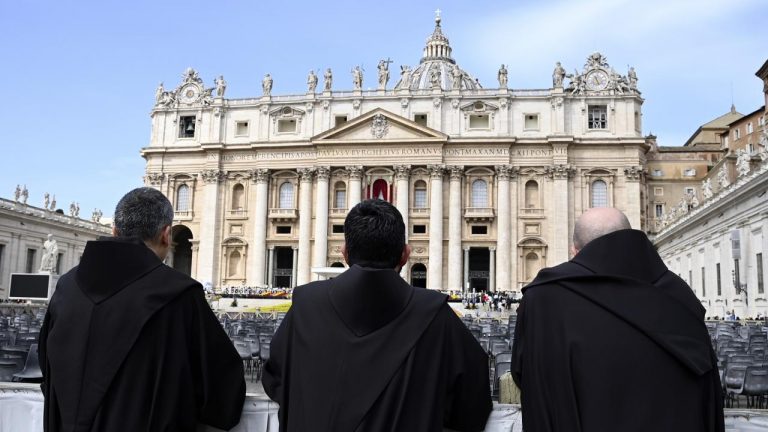 Papa’nın odaları Vatikan’da mühürlendi – son dakika haberleri