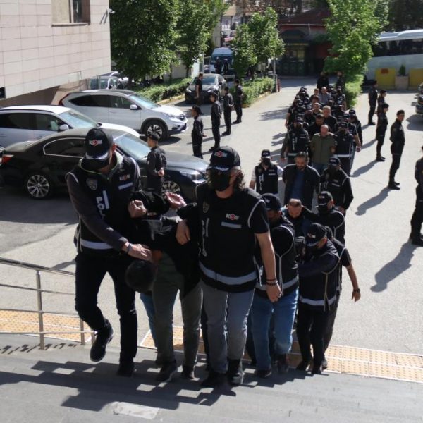Eskişehir’e dayalı Fetö Operasyonu: 23 Gözaltı