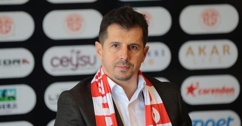 Son Dakika | Emre Belzoğlu dönemi Antalyaspor’da sona erdi!