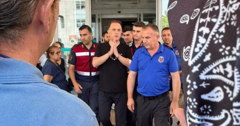Mehmet Murat Çalek yine hapishaneye hitap etti! – Türkiye haberlerini kırmak