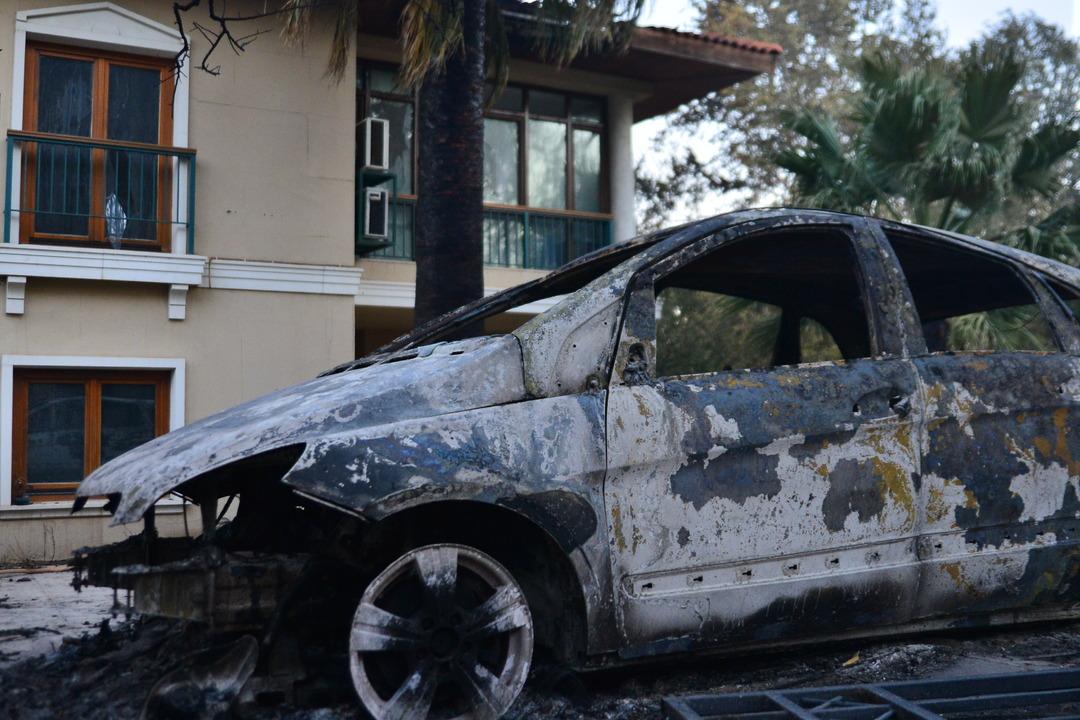 Milyonlarca villa, araçlar Ash'e dönüştü! Çanakkale'deki acı resim 11 ortaya çıktı