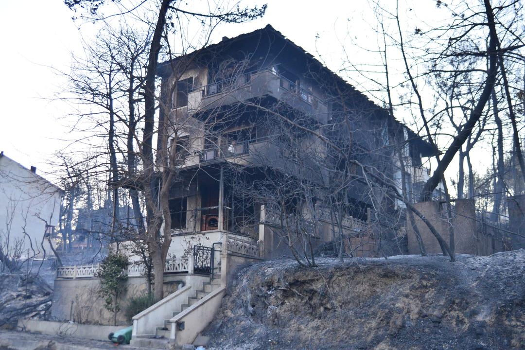 Milyonlarca villa, araçlar Ash'e dönüştü! Çanakkale'deki acı resim 9 ortaya çıktı