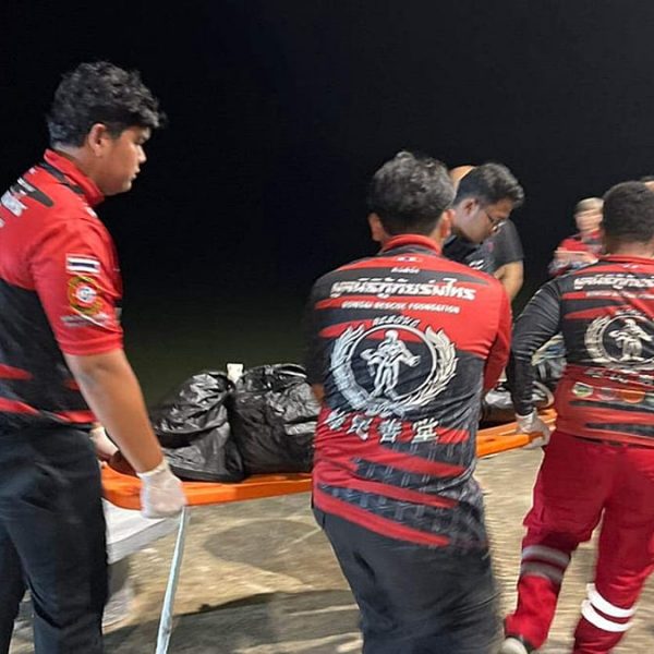 Myanmarlı göçmenleri taşıyan tekne alabora oldu: En az 27 ölü