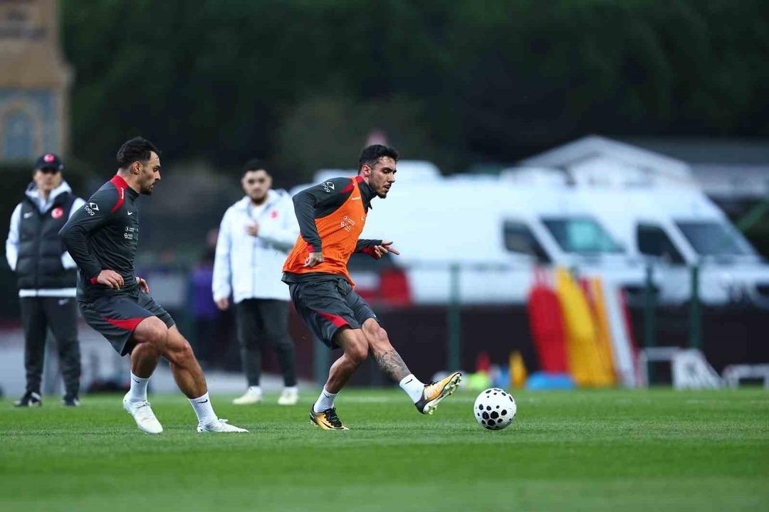 Milli takım, Bulgaristan maçı hazırlıklarına devam ediyor! 3