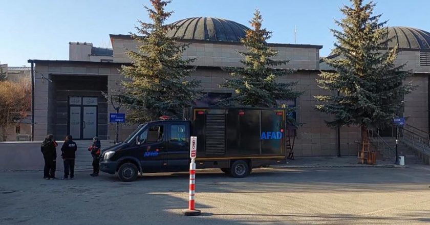 Erzurum’da sülfür gazı alarmı: Okullar tatil, termal tesisler kapandı!