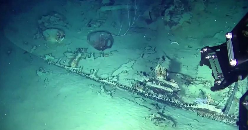 Kolombiya 300 yıllık bir gemi enkazının ilk hazinelerini gün ışığına çıkarıyor