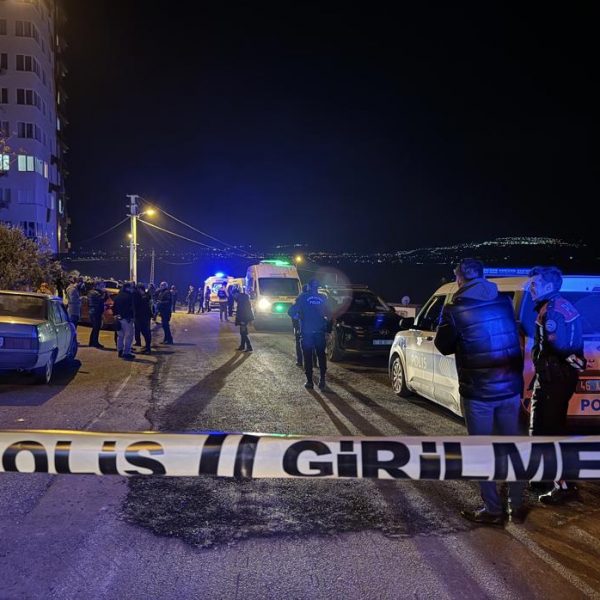 Zehirli Saldırı: Genç Kadın Aracında Hayatını Kaybetti