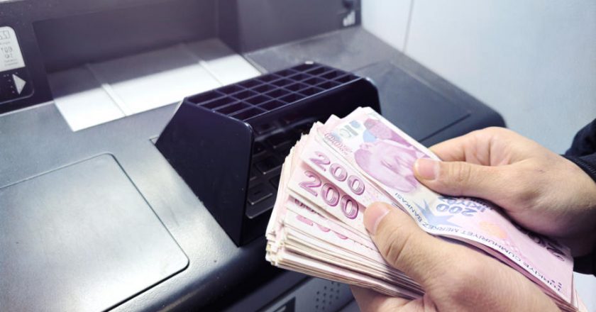 2026’da Memur ve Emekli Maaşları: 5 Aylık Enflasyon Farkı Ne Getirecek?