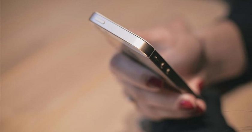 Yurt dışından telefon getirmek artık 57 bin lira! 2026 IMEI kayıt ücreti nedir?