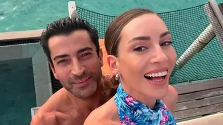 Kenan İmirzalıoğlu ve Sinem Kobal plajdaki midyeciden 300 midye aldı